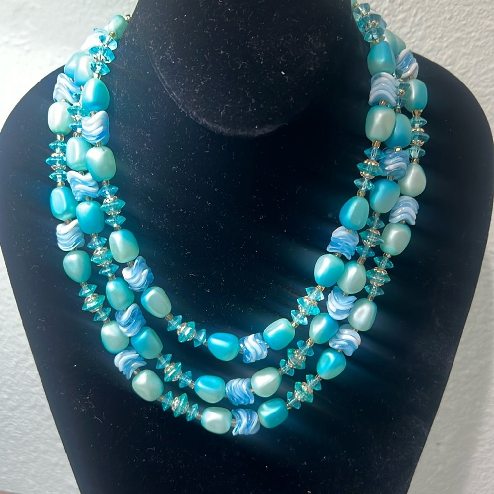 Vintage Hong Kong Necklace